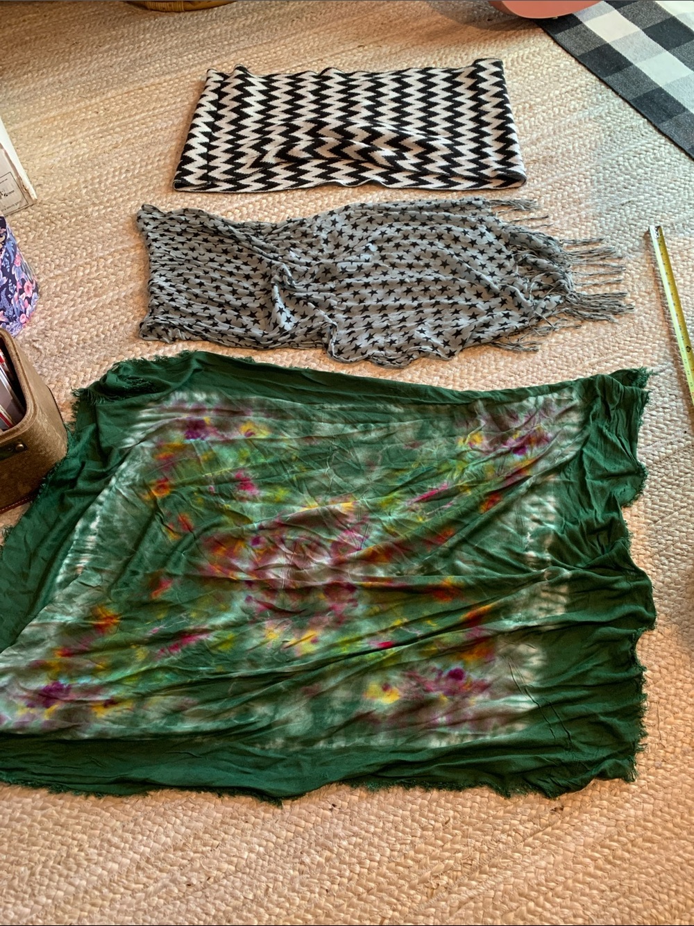 Bundle of 3 Versatile Scarves Green Tie-Dye, Black & White Knit and Stars